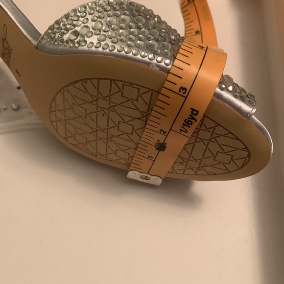 JEWEL BADGLEY MISCHKA Sycamore Silver Satin Block Heels - Picture 11 of 13